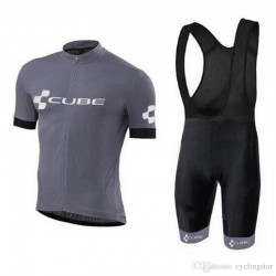 PROFESJONALNY LETNI KOMPLET ROWEROWY CUBE 2012 WHITE Z SZELKAMI