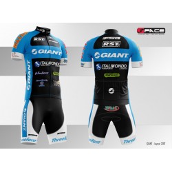 GIANT LETNI KOMPLET ROWEROWY MODEL 2019/20