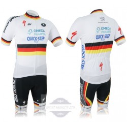 QUICK STEP LETNI KOMPLET ROWEROWY MODEL 2012/13