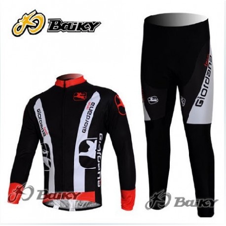 PROFESJONALNY JESIENNO-WIOSENNY KOMPLET GIORDANA 2012 2 MODELE
