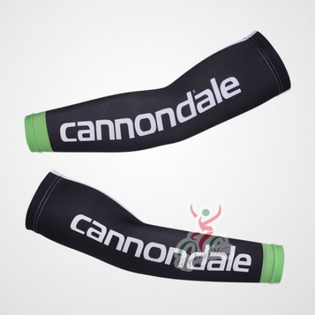 PROFESJONALNE RĘKAWKI ROWEROWE CANNONDALE MODEL 2013