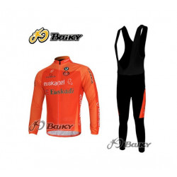 PROFESJONALNY ZIMOWY KOMPLET ROWEROWY EUSKALTEL  MODEL 2011 Z SZELKAMI