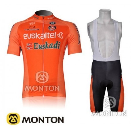 PROFESJONALNY LETNI KOMPLET ROWEROWY EUSKALTEL MODEL 2012 