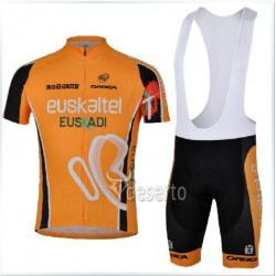 PROFESJONALNY LETNI KOMPLET ROWEROWY EUSKALTEL  MODEL 2013 EUSKADI 